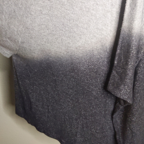 Status by Chenault Ombre Dip Dye Cardigan Sweater Grey Soft Knit Nordstrom Women - Picture 5 of 10